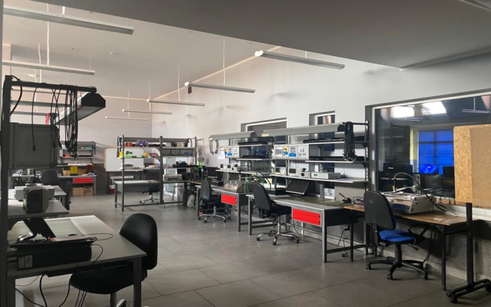 <b>Technik Elektronik</b>